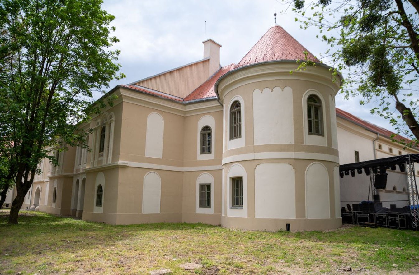 Rákóczi-Bánffy Castle, Gyalu, Romania, Romania